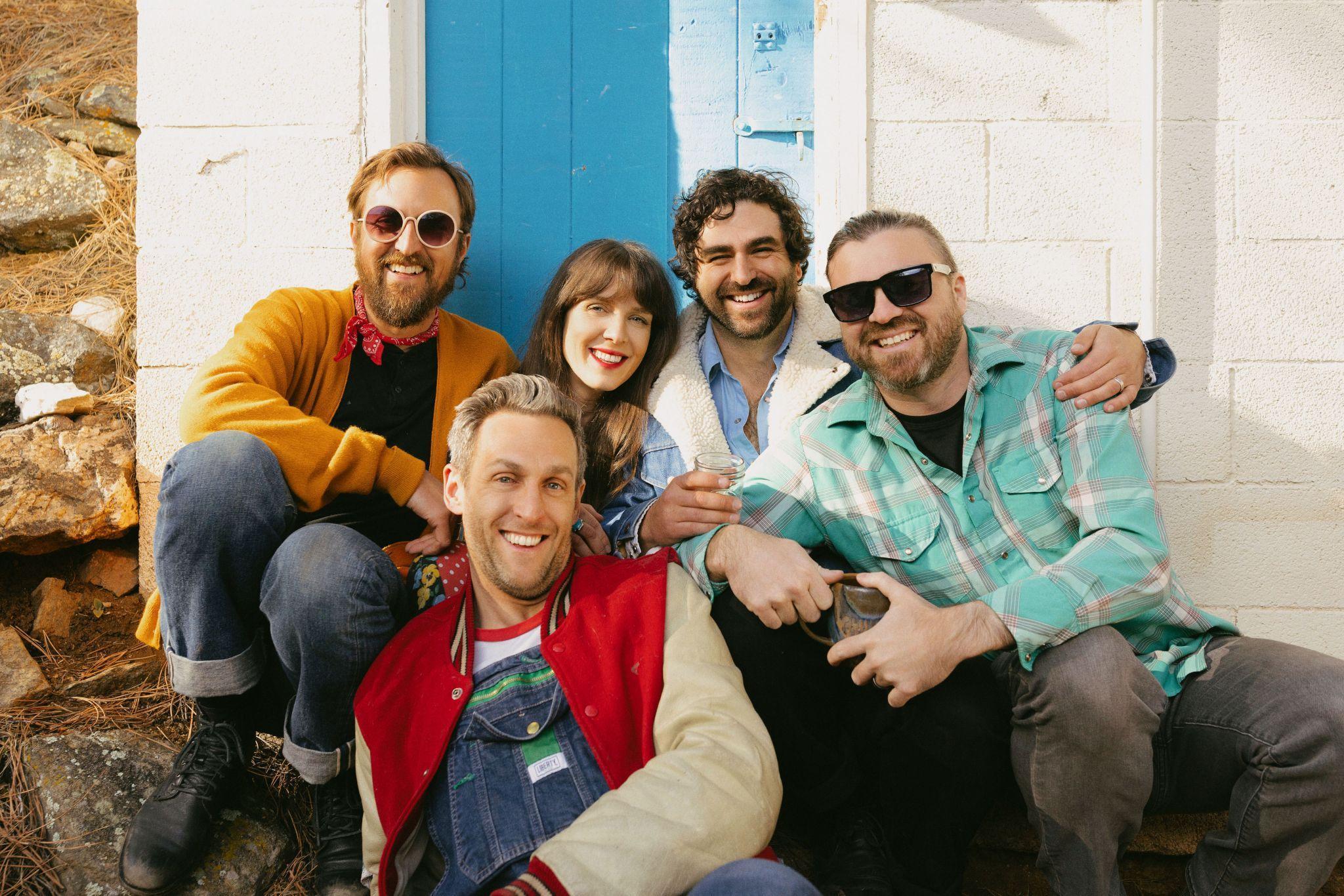 Heavy Diamond Ring features Sarah Anderson, Paul DeHaven, Blake Stepan, Mike Lang and Orion Tate Ignelzi.