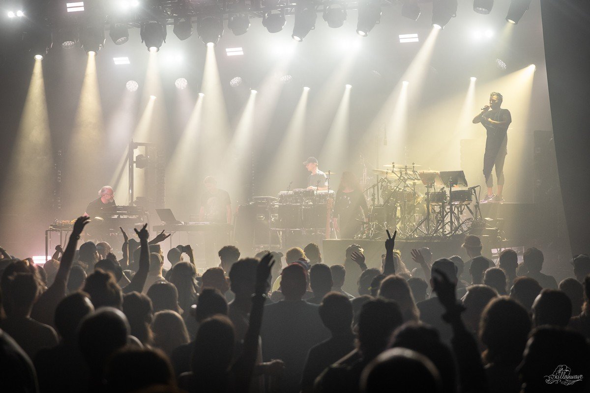 Zach Velmer addressed the crowd | STS9