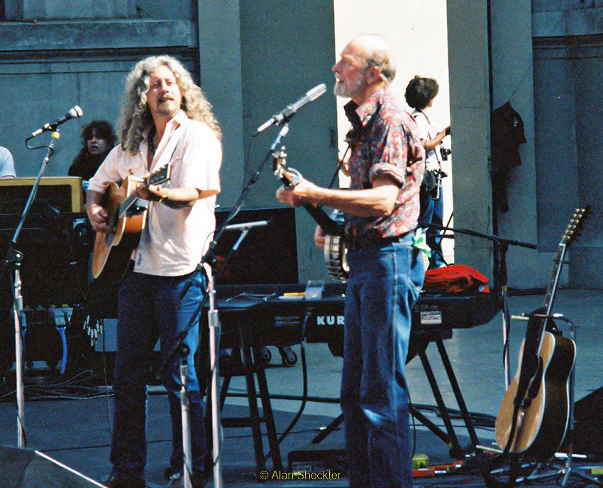 Arlo Guthrie & Pete Seeger | Greek Theatre | Berkeley, CA | 7/24/88 - photo by Alan Sheckter