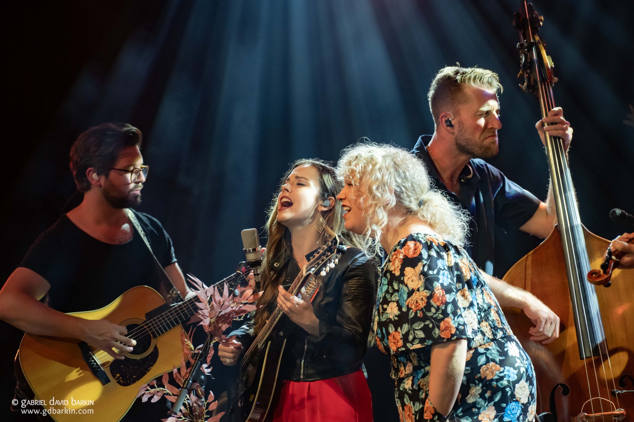 Sierra Hull with Stephanie Lambring