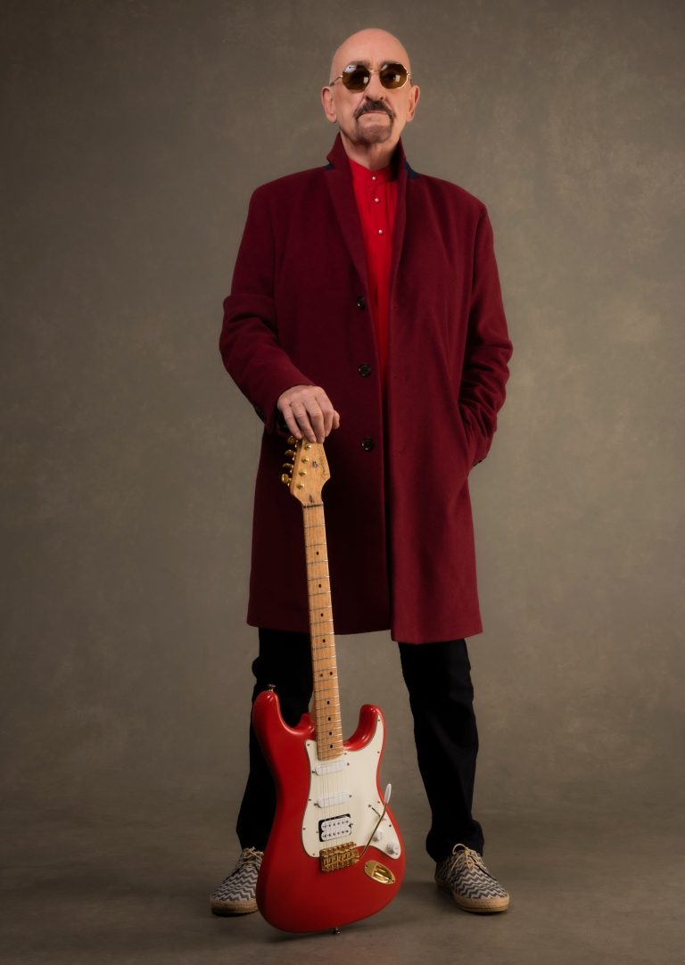 DAVE MASON Announces His Retirement From Touring – Citing Ongoing Health Issues