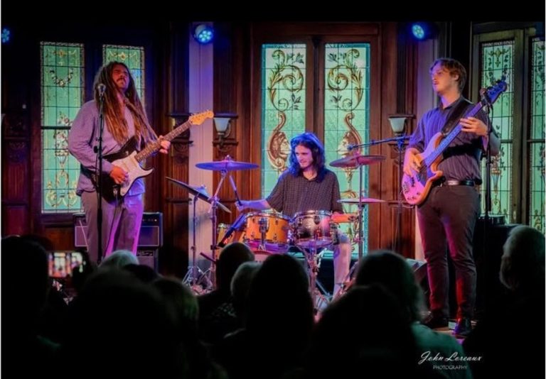 Breakout Jersey Blues-Rock Trio Twisted Livin’ to Play Hard Rock’s Sound Waves Theatre Friday, September 5