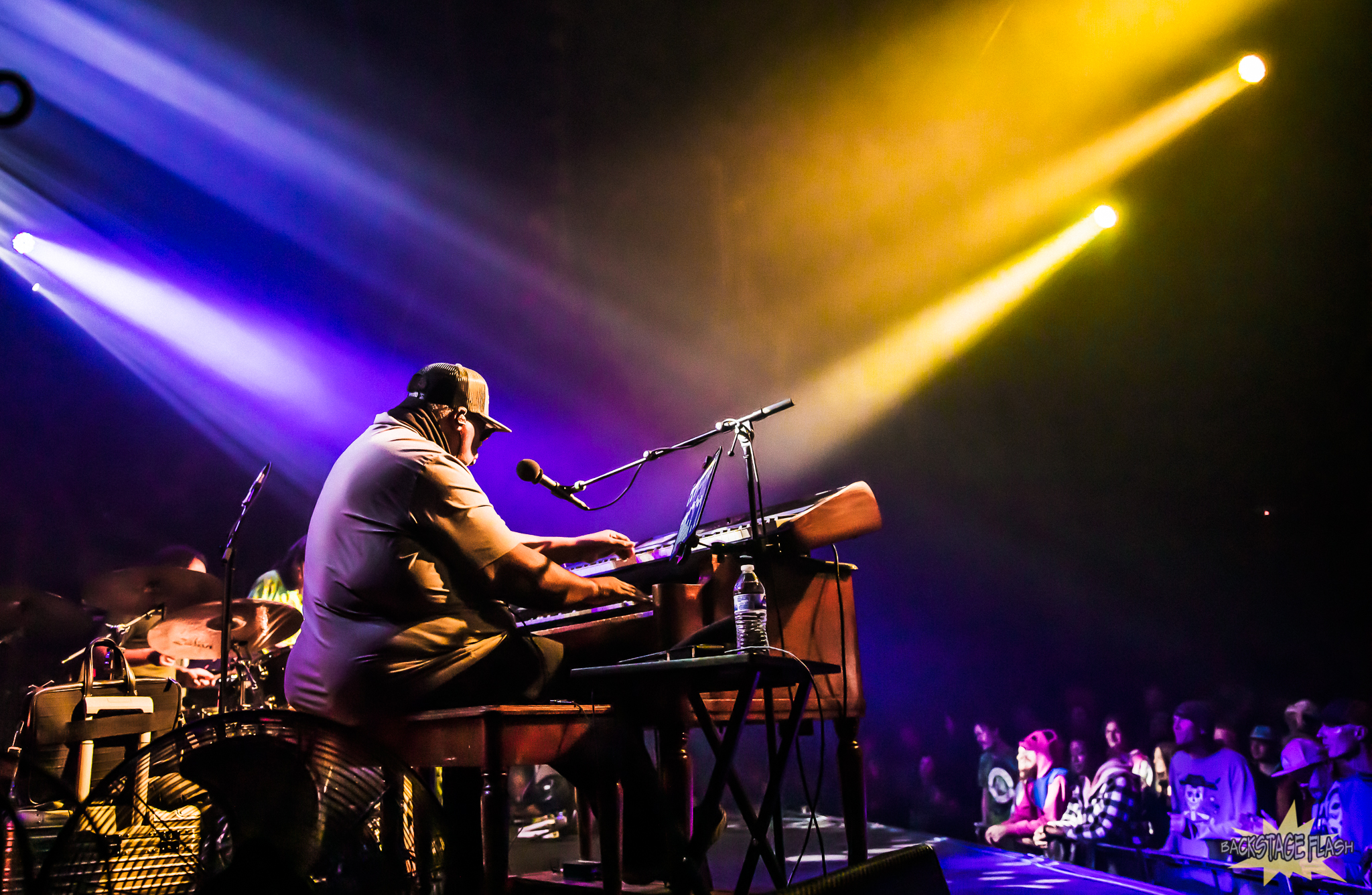 0Y2A9500 - Grateful Web