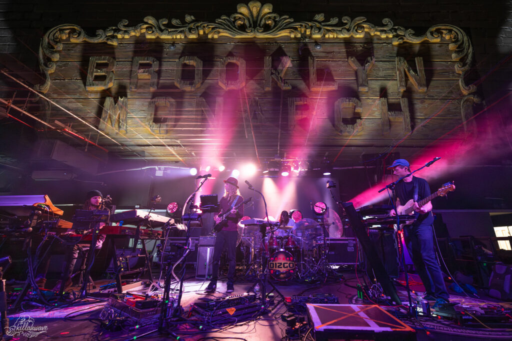 Squeaky Feet and Dizgo Bring Cosmic Energy to The Brooklyn Monarch