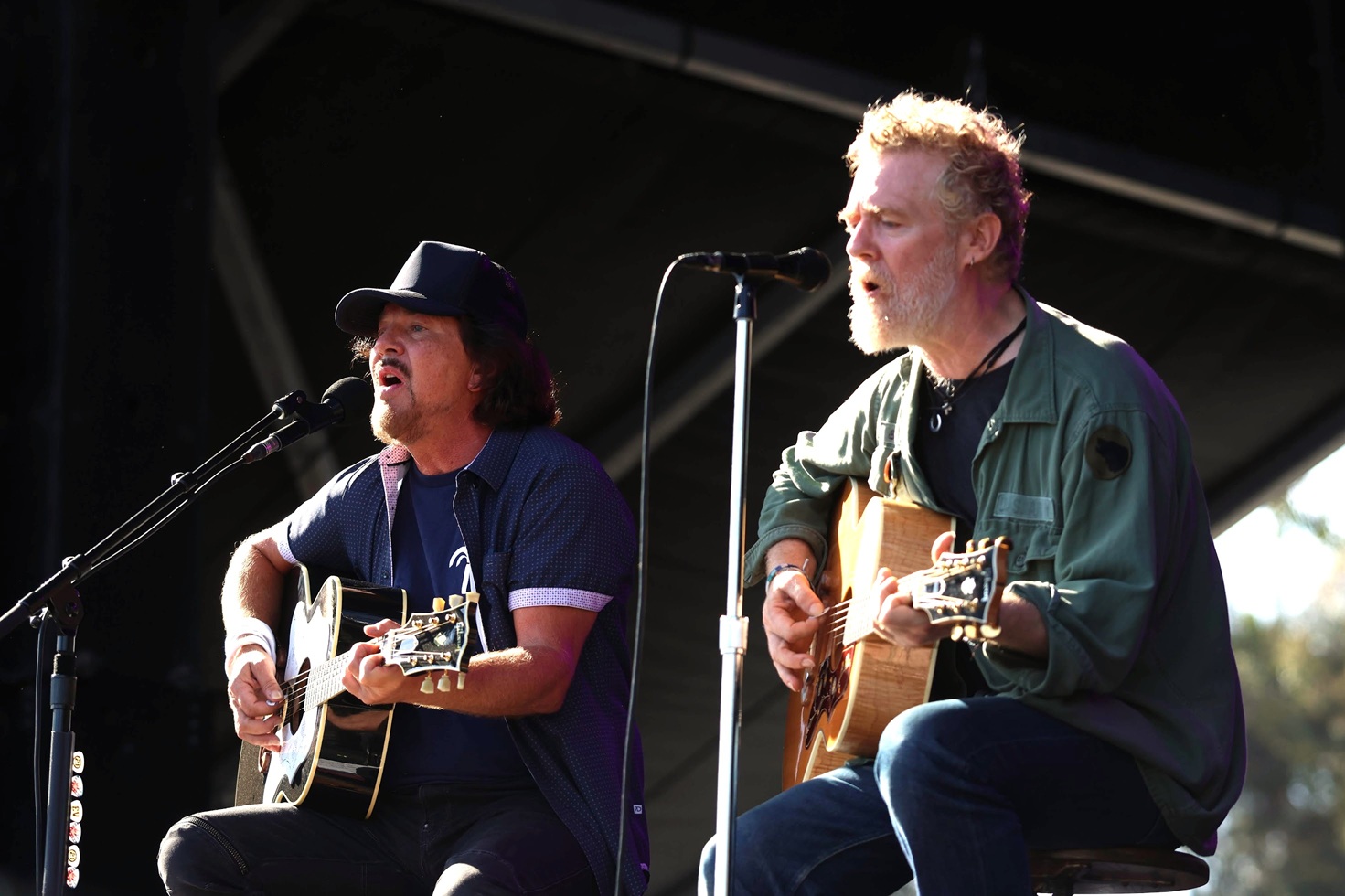 Eddie with Glen Hansard