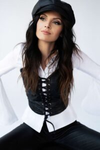 Kristina Marinova Plays Grateful Dead at Sweetwater