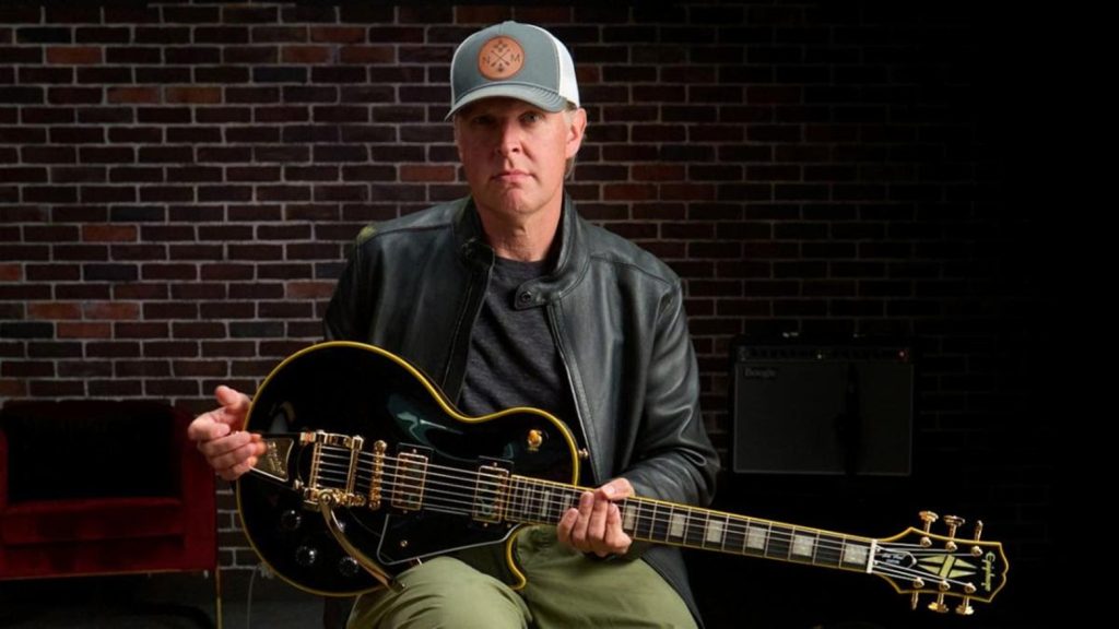 Introducing the Joe Bonamassa ’59 Les Paul Custom, a faithful recreation of his legendary ‘Black Beauty’—a rare 1959 Les Paul Custom guitar