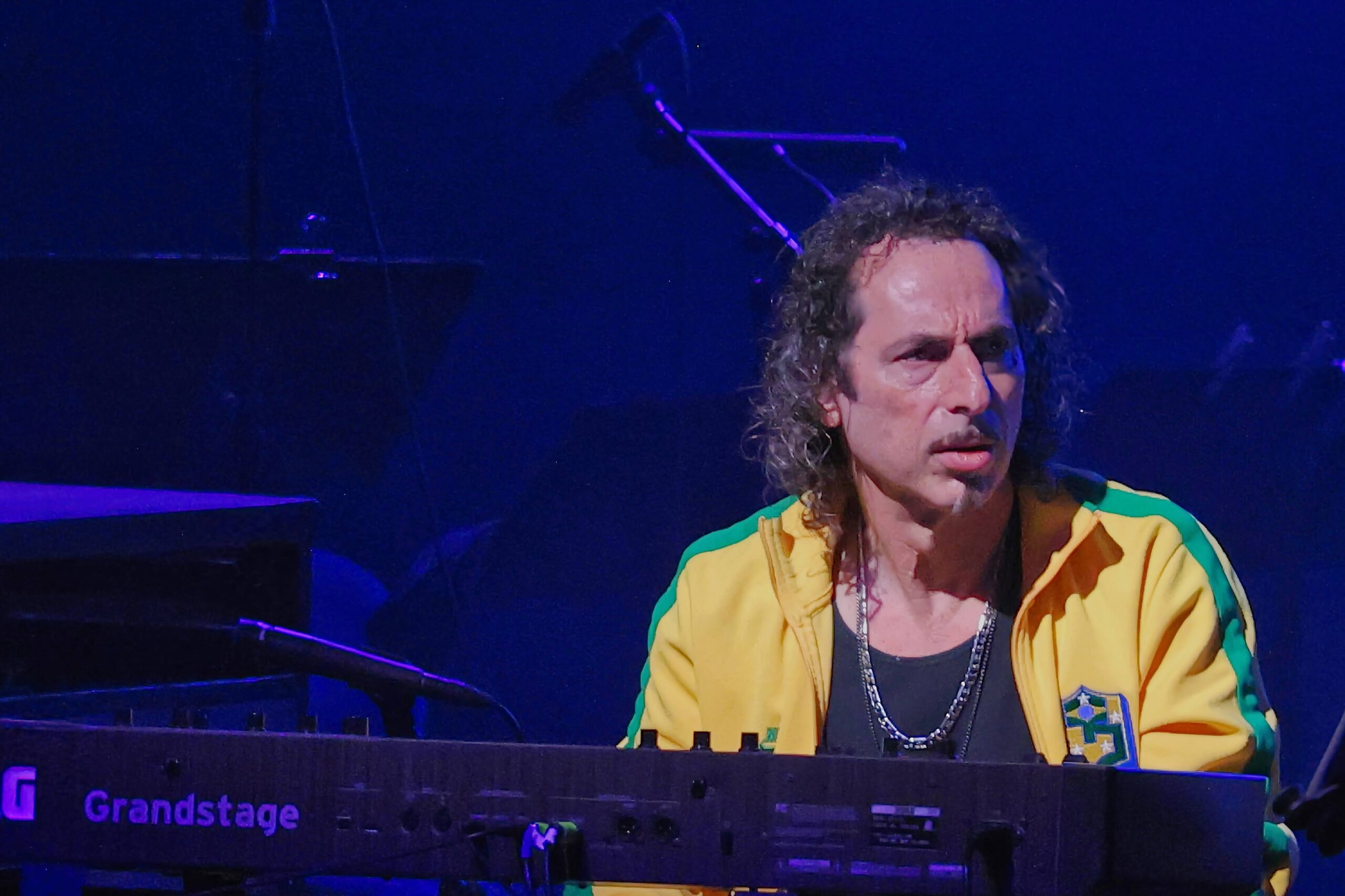 8F0A0146 - Grateful Web