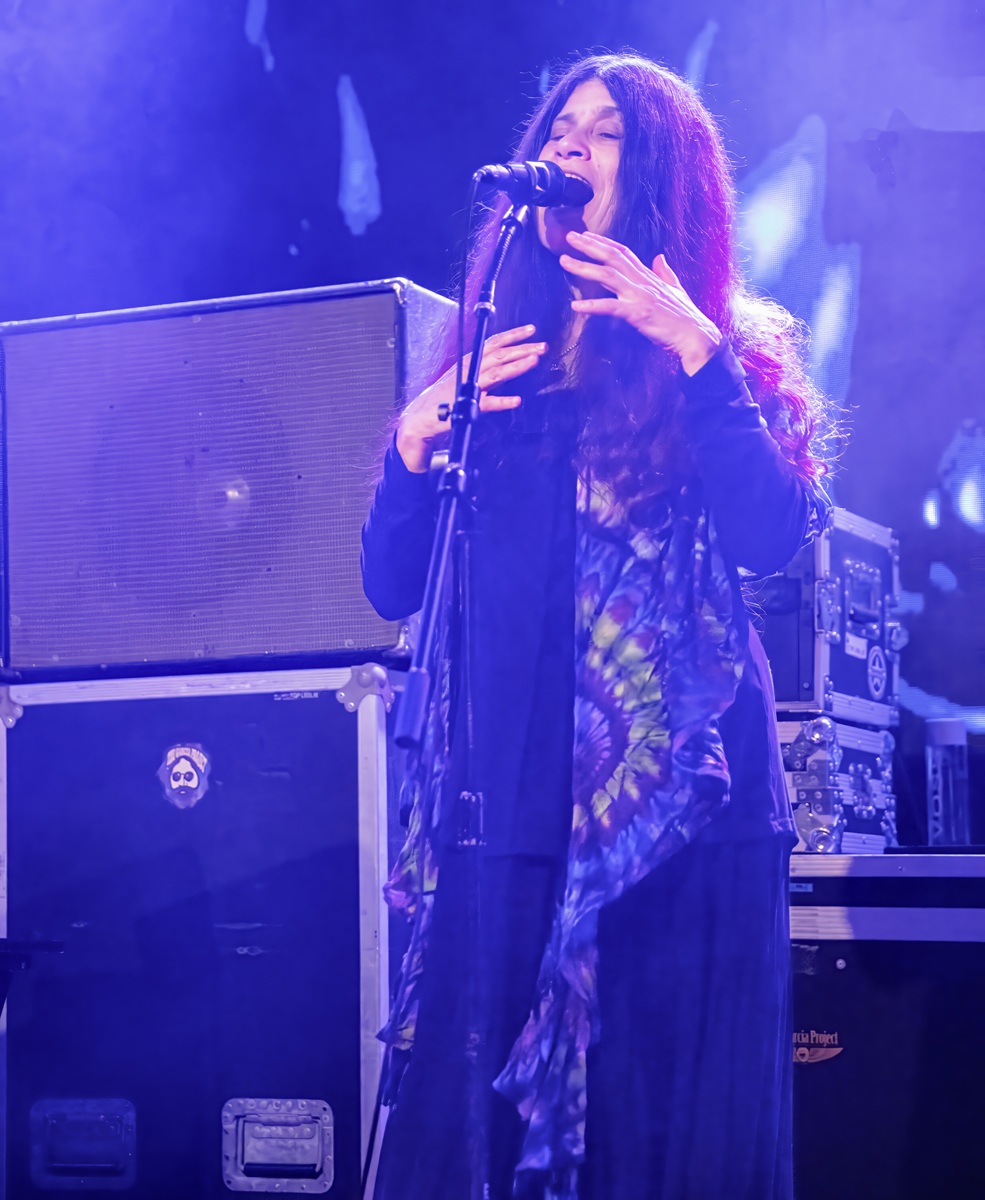 Kat Walkerson Vocals - Grateful Web