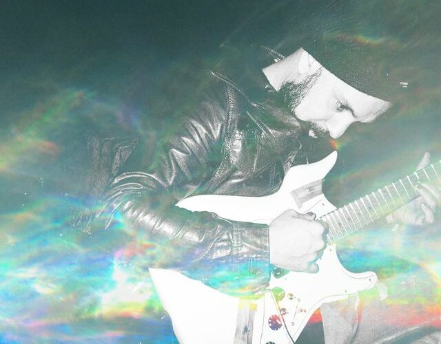 Tom Hamilton announces debut solo album, first single ‘Don’t Give Up On Me’ out now