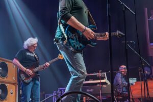 Dark Star Orchestra Brings Alaska 1980 to Penn’s Peak