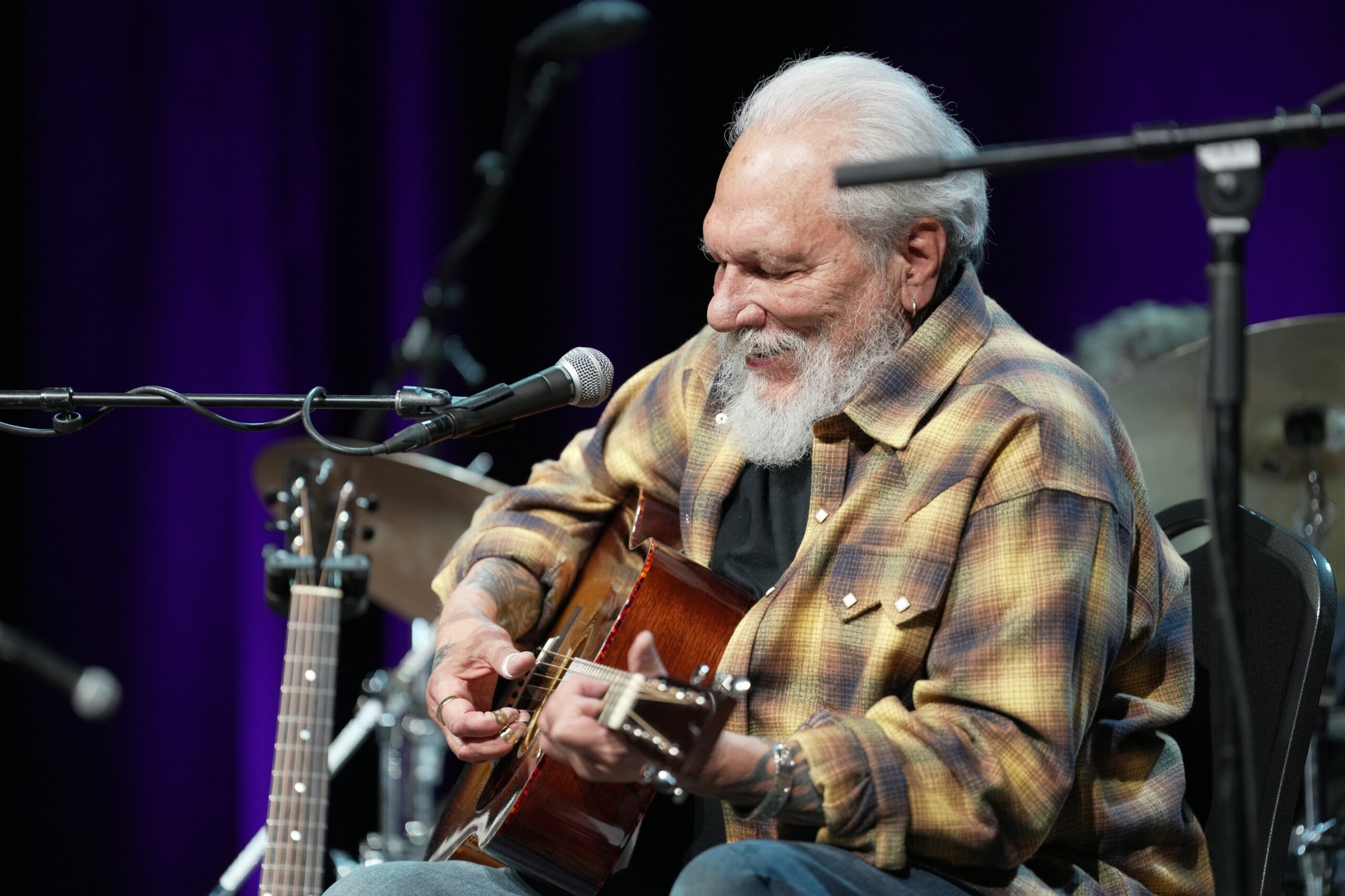 A7R00385 - Grateful Web