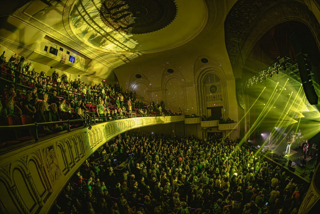 PIGEONS PLAYING PING PONG LIGHTS UP THE CAPITOL THEATRE WITH TWO-NIGHT “FESTIVAL OF MELTING LIGHTS” CELEBRATION
