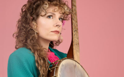 Meredith Moon Shares Live “Poseidon” Performance in Final Americanafest Session